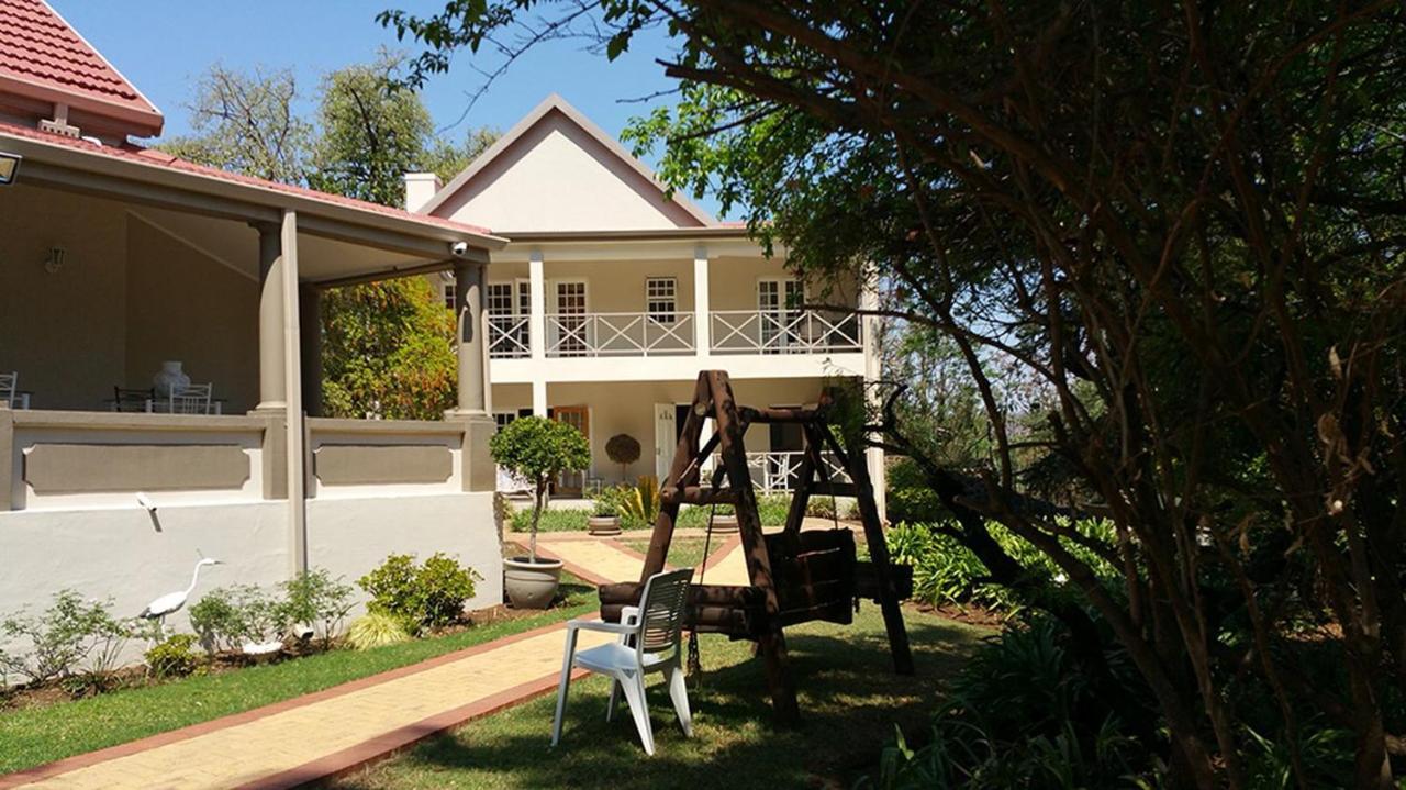 Peaches & Cream Bed & Breakfast Ladysmith Exterior foto